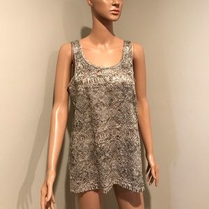 Sleeveless top